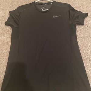 Nike dry fit mens shirt